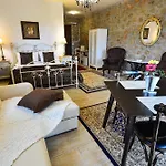 Guest house Trikalon Muses Art Suites