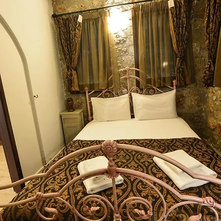 Trikalon Muses Art Suites 4*