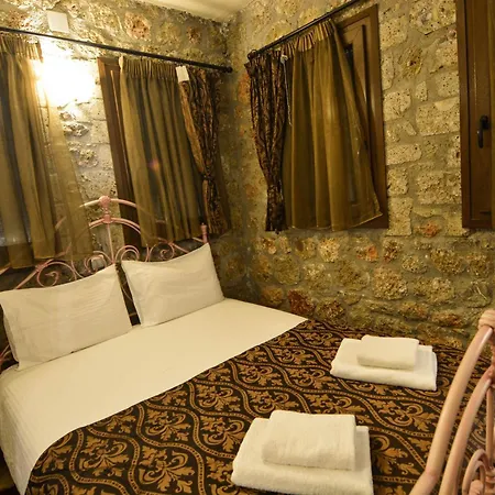 Trikalon Muses Art Suites Gasthof Synikia Mesi Trikalon