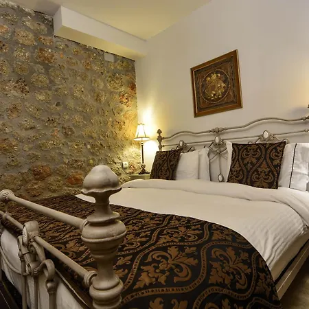 Trikalon Muses Art Suites * Synikia Mesi Trikalon