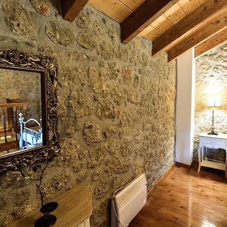 Trikalon Muses Art Suites * Synikia Mesi Trikalon