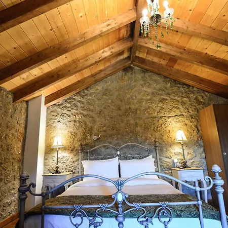 Guest house Trikalon Muses Art Suites