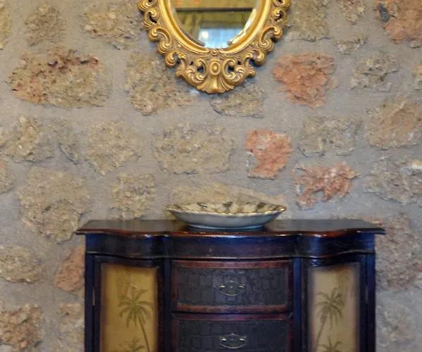 Trikalon Muses Art Penzion