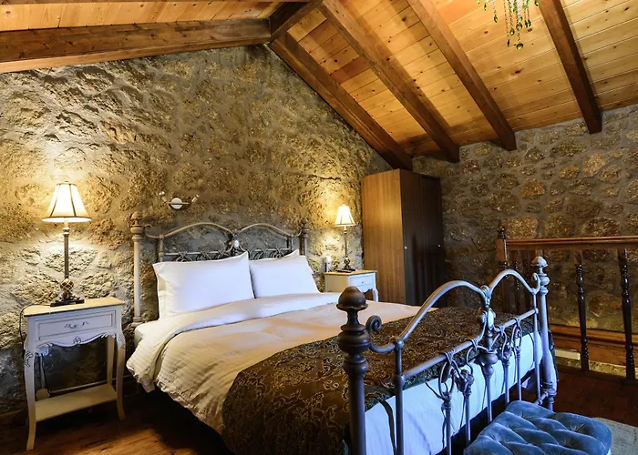 Trikalon Muses Art Suites